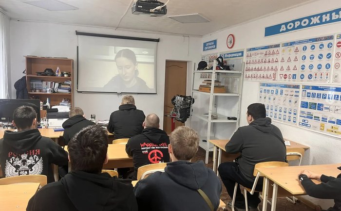 RLCoIwrV88kBNvwYtBlRO75mUbmAIyCZkbesMzyeBZ9lqMKLvoO4gM1Cq8pdmRm3mwhNFMicX-BjPkhBNUjiEEkU